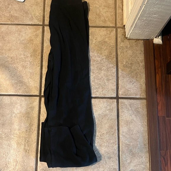 Aero flare no drawstring yoga pants black - Picture 2 of 2